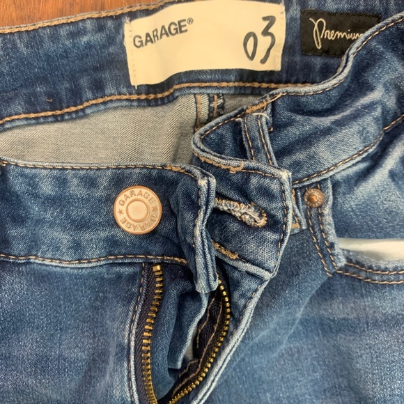 Garage women’s ripped skinny jeans - Picture 4 of 4